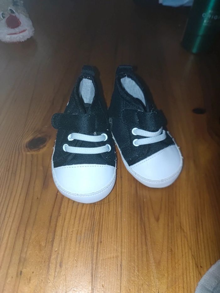 Chaussures bébé - photo numéro 2