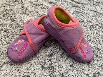Chausson violets à scratch - taille 24/25