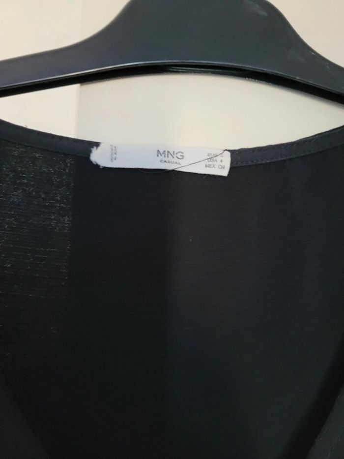 Robe noire manche courte - photo numéro 3