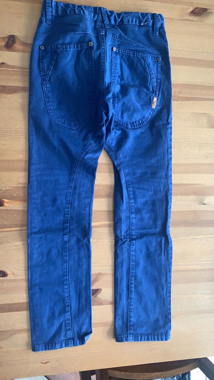 Jeans bleu 10 ans comme neuf - photo numéro 4
