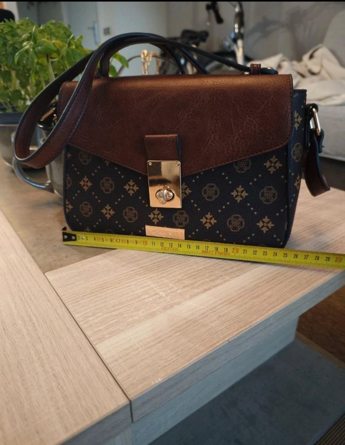 sac a main avec bandoulière et rombes marron inspi Lu Vi - photo numéro 2