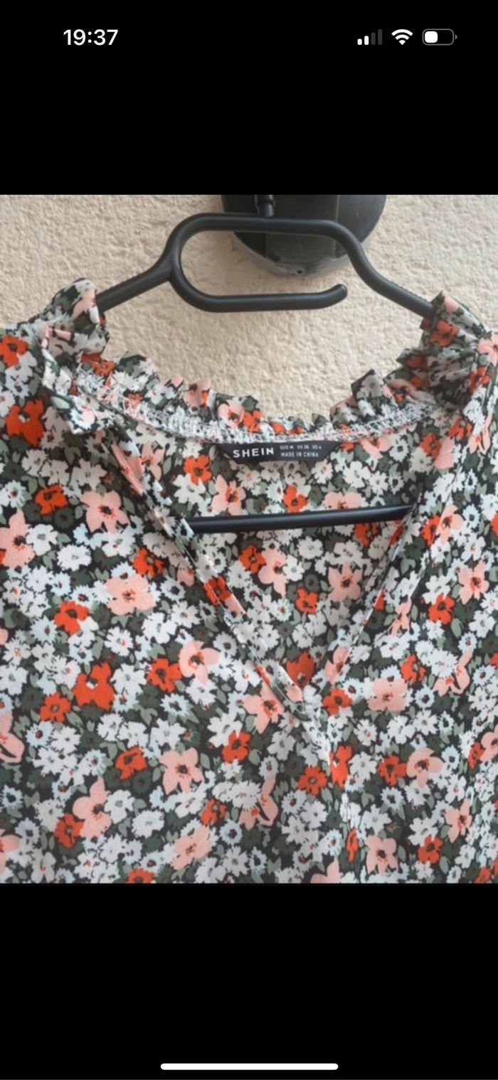Blouse manches courtes - photo numéro 2