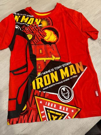 T-shirt Iron man Marvel shopdisney 5/6ans