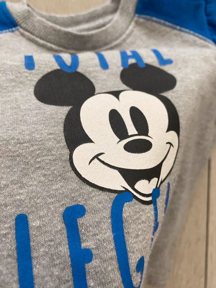 Pull Disney 6/12 mois - photo numéro 3