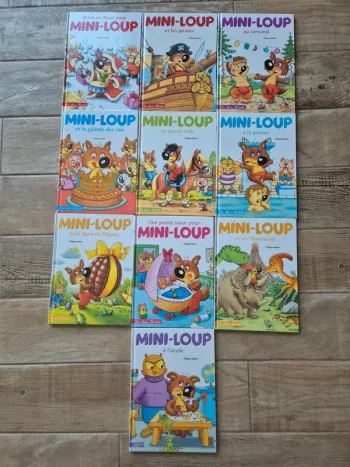 Lot de 10 livres Mini-loup