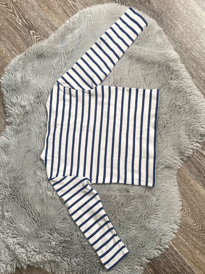 3 vêtements à manches longues en 24 mois - photo numéro 6