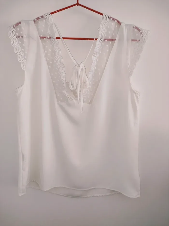 Blouse sans manche