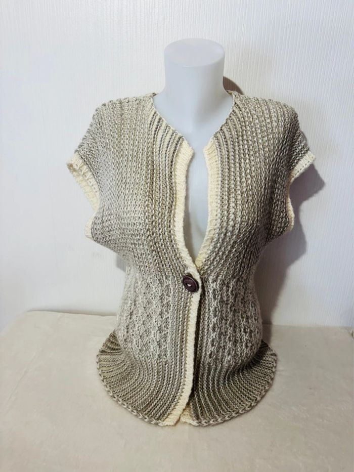 Gilet sans manches en grosse maille avec bouton - Beige/Gris