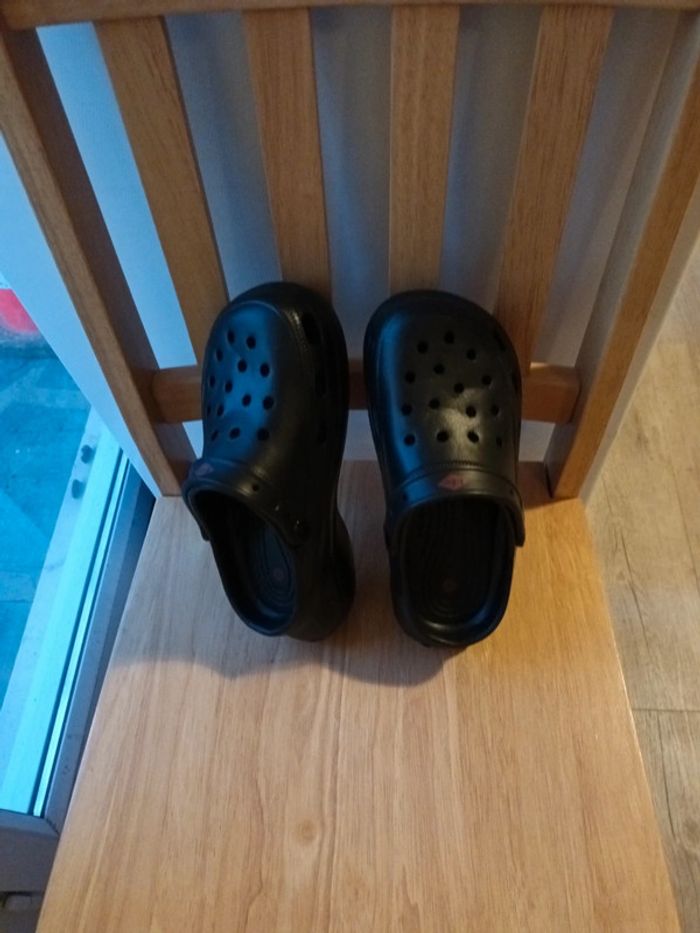 Crocs