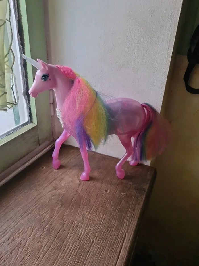 Licorne lumineuse et sonore