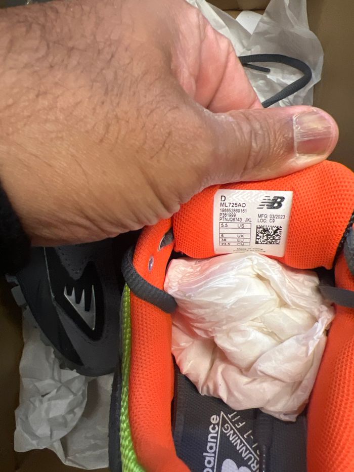 New balance 725 neuve - photo numéro 3