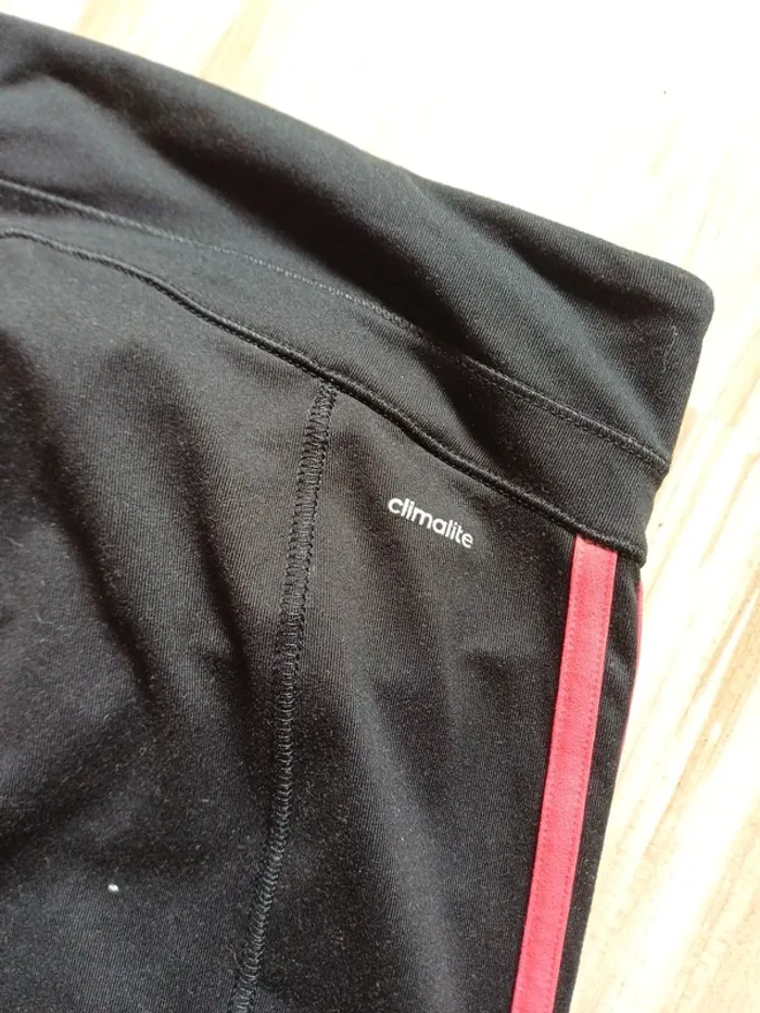 Pantacourt de sport Adidas climatite taille L - photo numéro 6