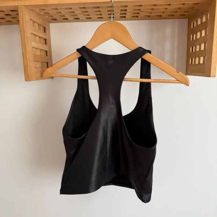 Haut Fabletics noir avec brassière intégrée - photo numéro 5