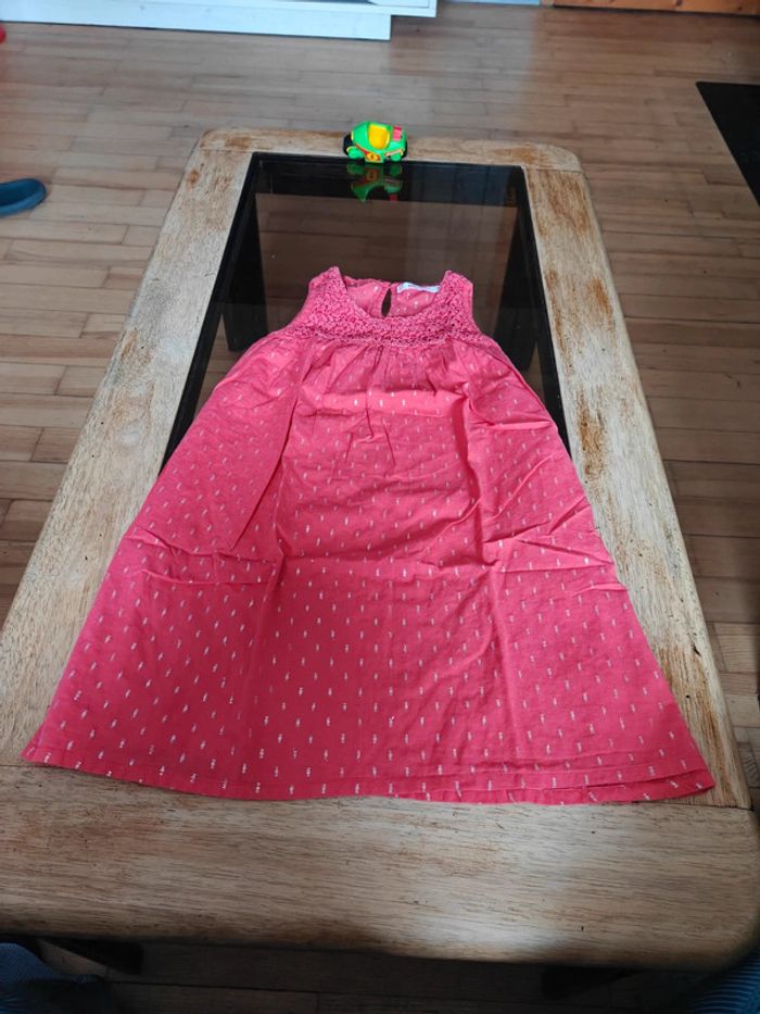 Robe été taille 8 ans