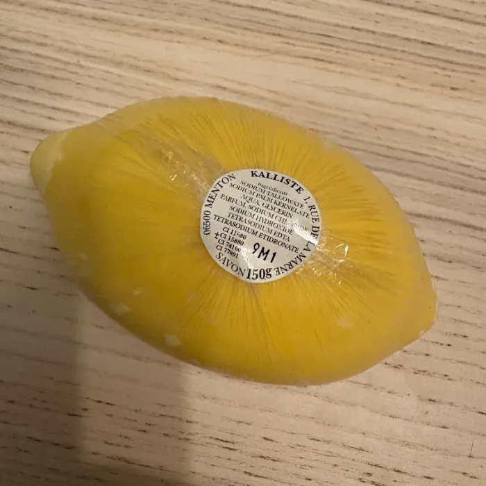 Savon Prestige de Menton • citron 🌼 - photo numéro 2