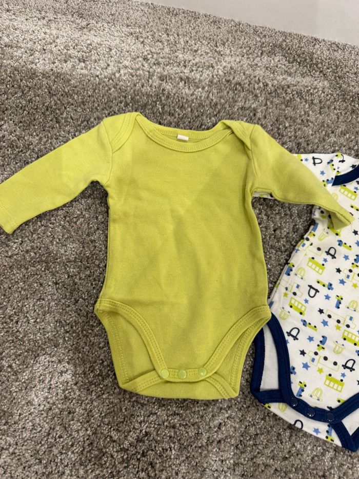 Lot de 3 bodies - photo numéro 2