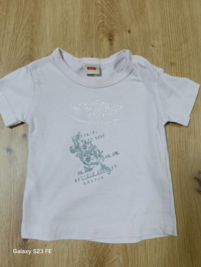 Tee-shirt fille 6 mois en bon état