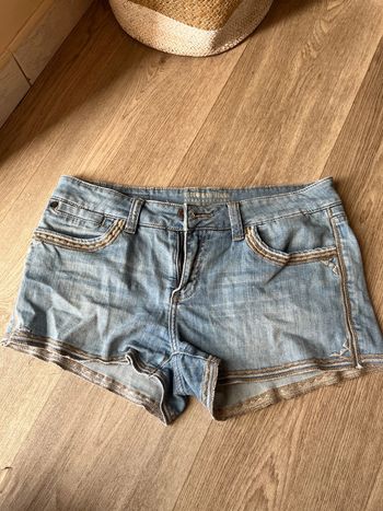 Short femme T 42