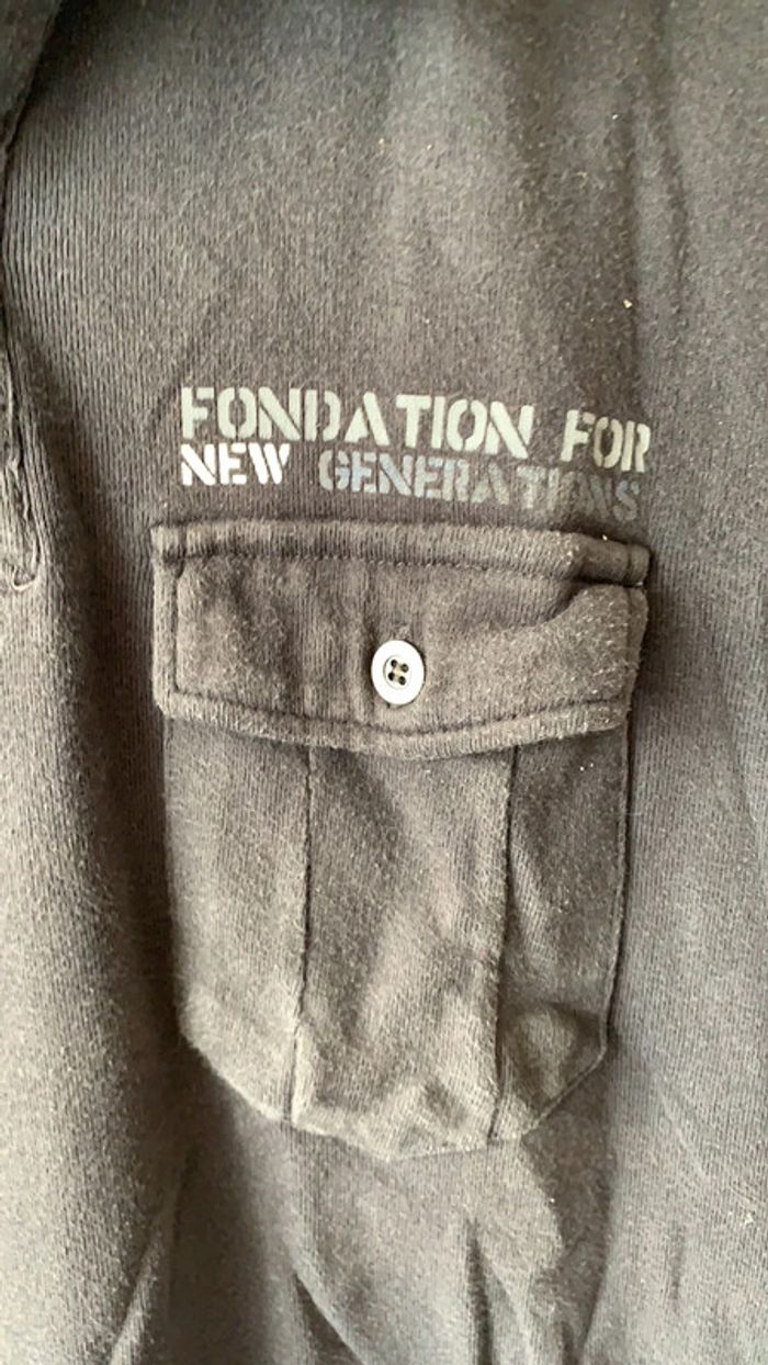 Polo gris foncé 12 ans - photo numéro 2