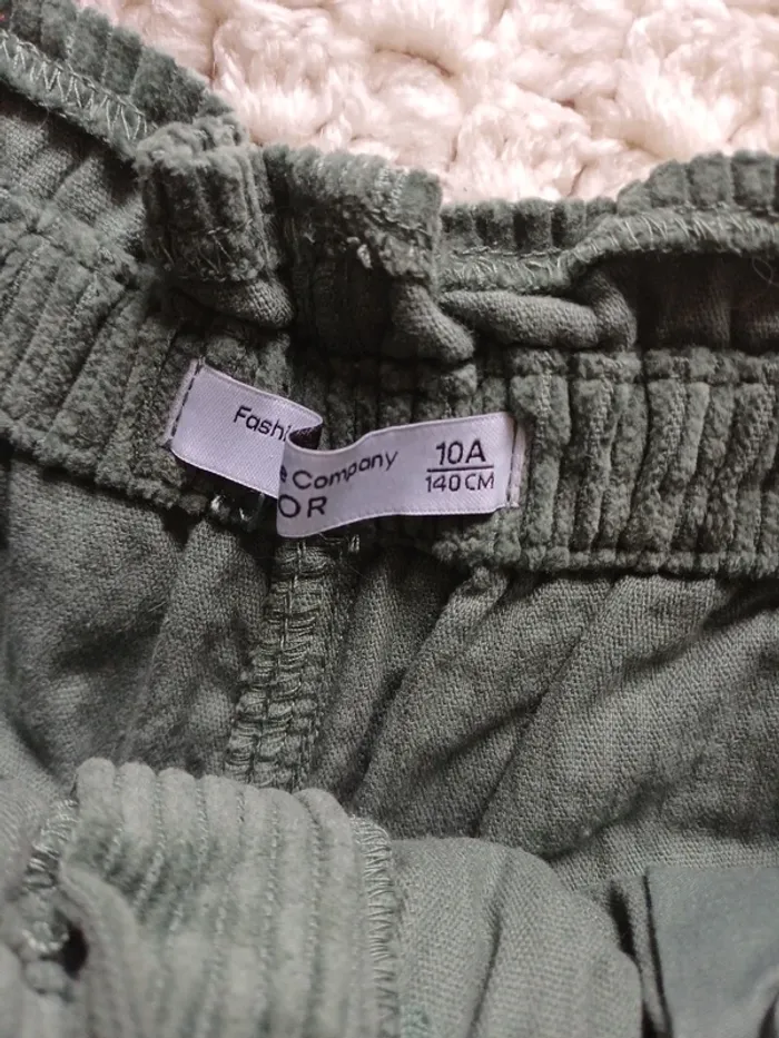 Short en velours taille élastique - photo numéro 3
