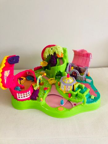 Jeu Polly pocket village magique enchanté
