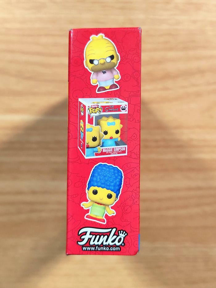 Boîte Funko Bitty Pop! Les Simpsons - Pack 4 Figurines (Marge, Moe + CHASE) - photo numéro 6