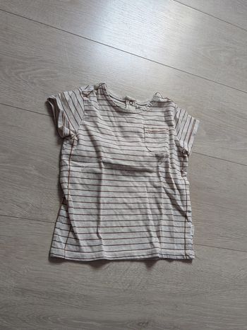 T-shirt beige à rayures marrons Kiabi