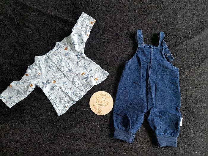 Ensemble salopette et t shirt - photo numéro 3