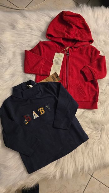 (NEUFS NON PORTÉS) 🏷🏷🥰😍💙 sweat zippé et sous pull 6mois Garçon 😍🥰💙💙