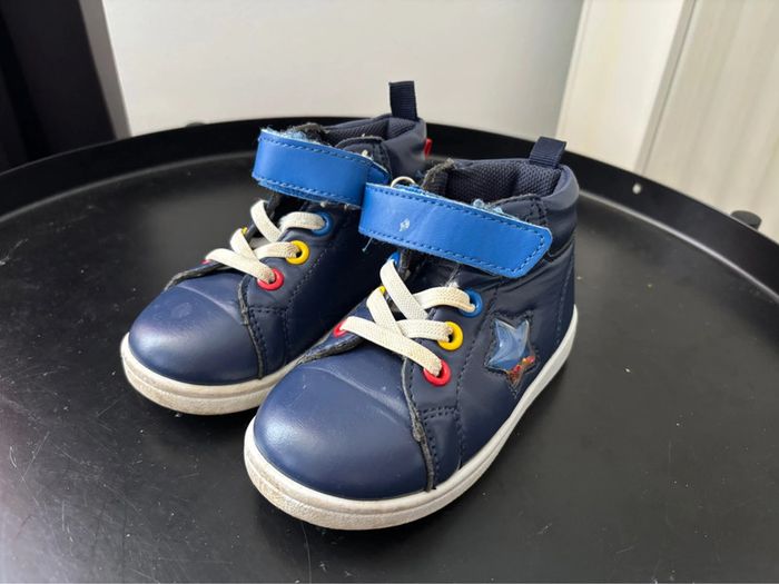 Chaussures garçon 22