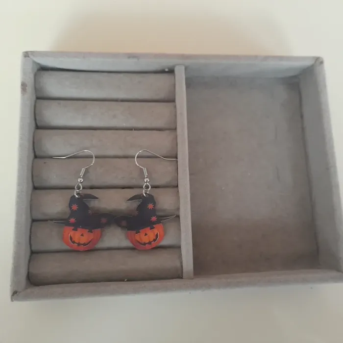 boucle d'oreille