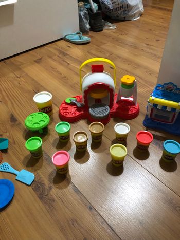 Lot de pâte a modeler