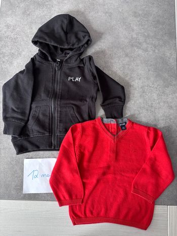 Lot 2 hauts 12 mois 