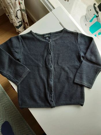 Gilet coton T. 24 mois