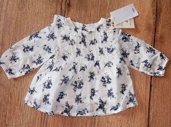 Blouse mango 1/3 mois neuve idéal cadeau de naissance