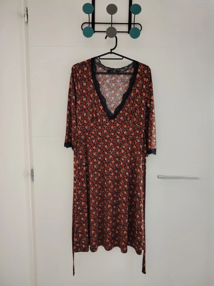 robe motifs fleurs