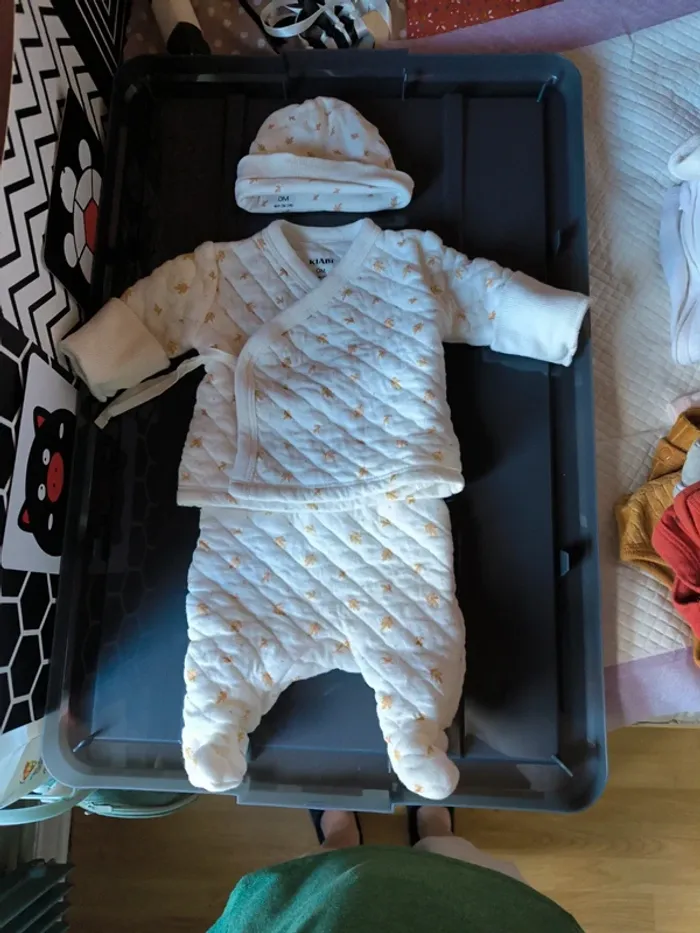 Ensemble/pyjama matelassé 3 pièces 0mois/naissance