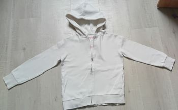 Veste à capuche C.F.K 8 ans