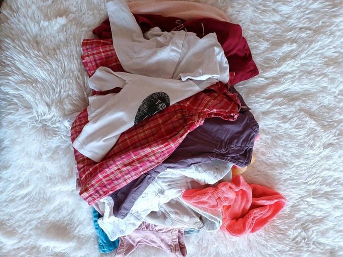 Lot revendeur vêtements bébé fille du 0 au 9 mois