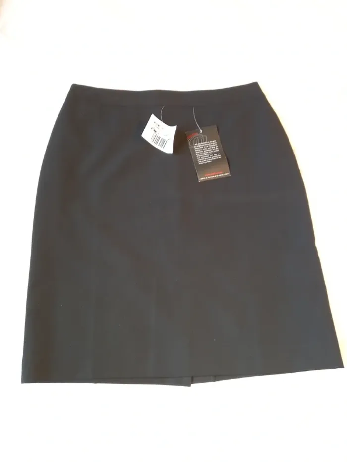 jupe noire T.40