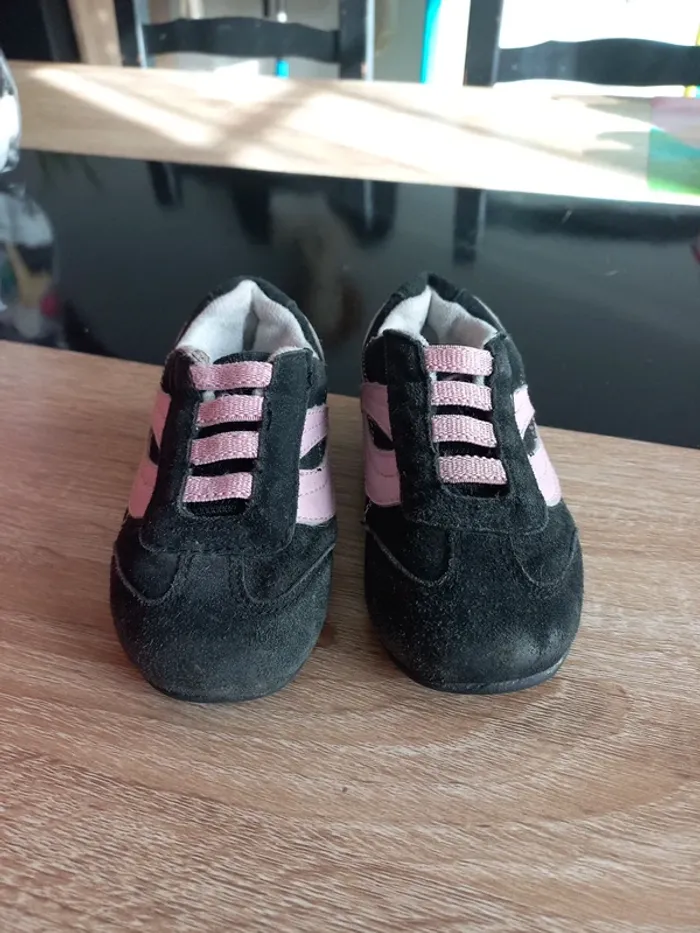 Basket bébé noir et rose T23 - photo numéro 6