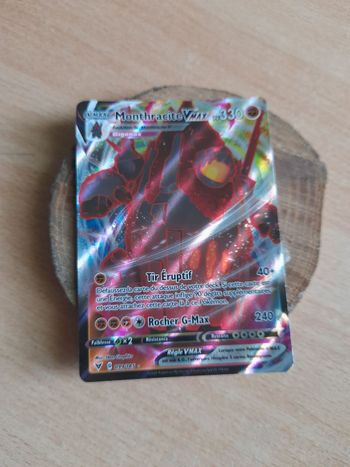 Carte pokemon Monthracite VMAX