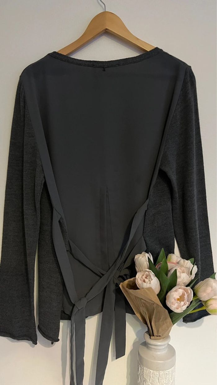 Pull gris bi-matière 🤍🤍 - photo numéro 2