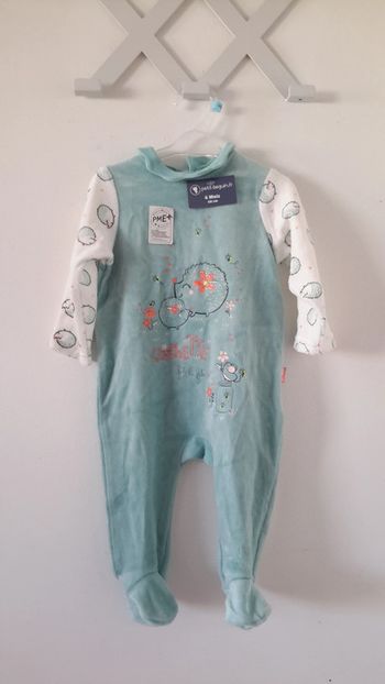 Annonces similaires Pyjama en velours Petit Béguin neuf Taille 6 mois