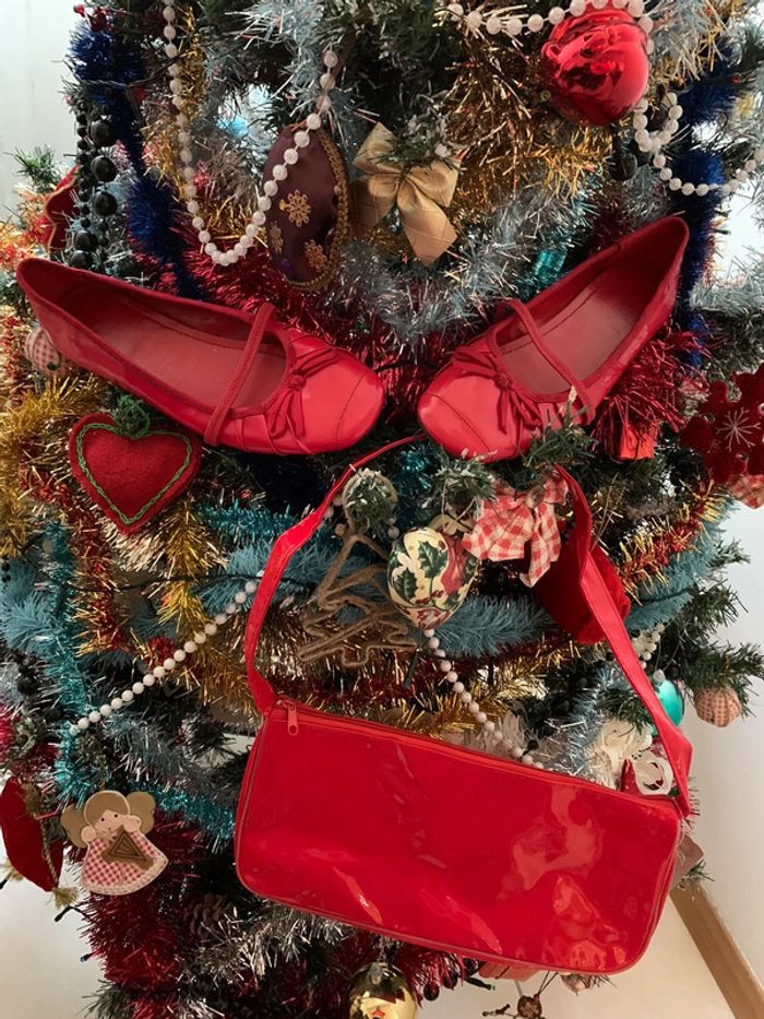 Ensemble ballerines 🥿rouge festives pointure 35 + sac - photo numéro 5