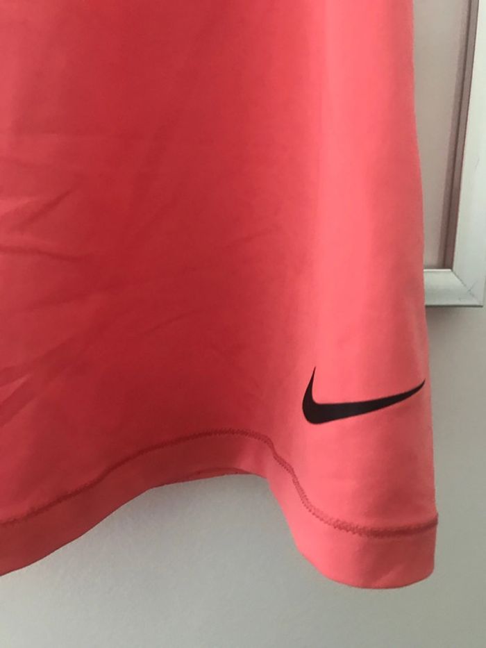 Top dry fit Nike M - photo numéro 3