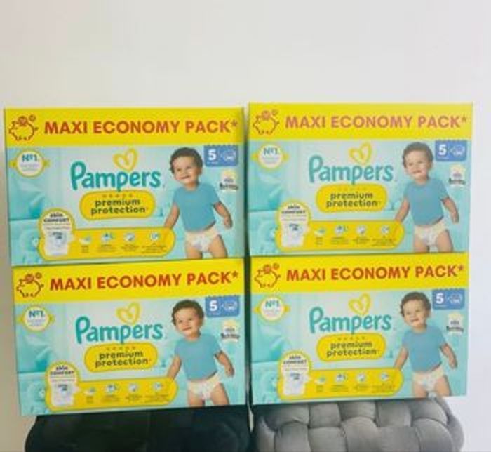 Couches  Pampers Premium Protection taille 5