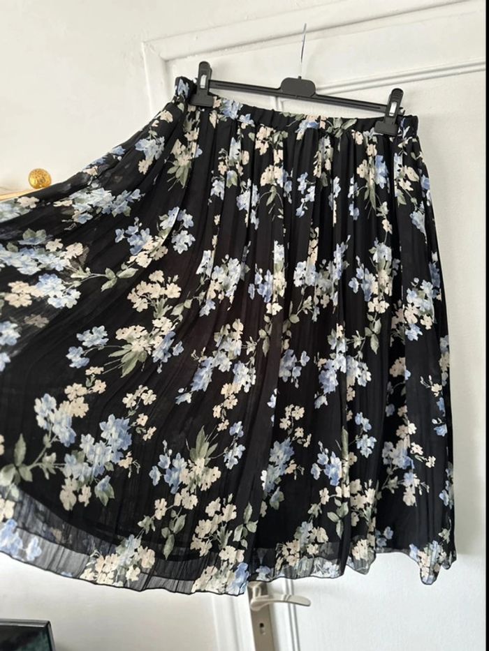Jupe longue taille haute fleurie plissée noir taille L H&M - photo numéro 3