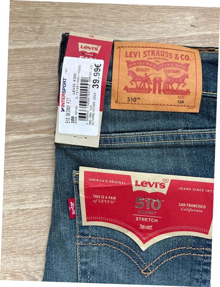 Jean Levis 510 skinny 10 ans bleu délavé neuf - photo numéro 3