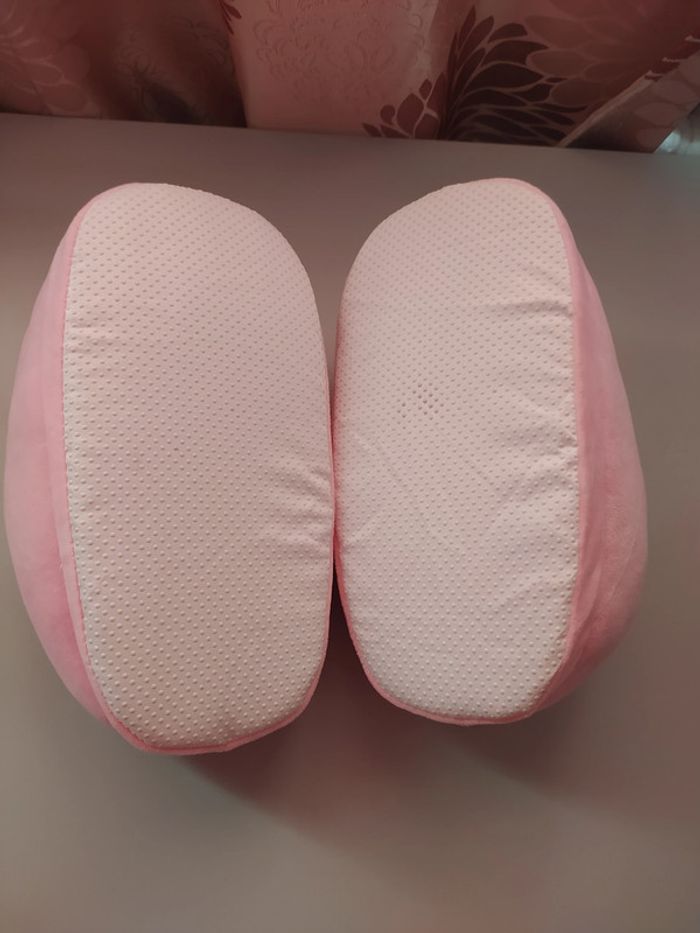 Paire de pantoufles/chaussons licornes mignonne neuve unisexe ! - photo numéro 3